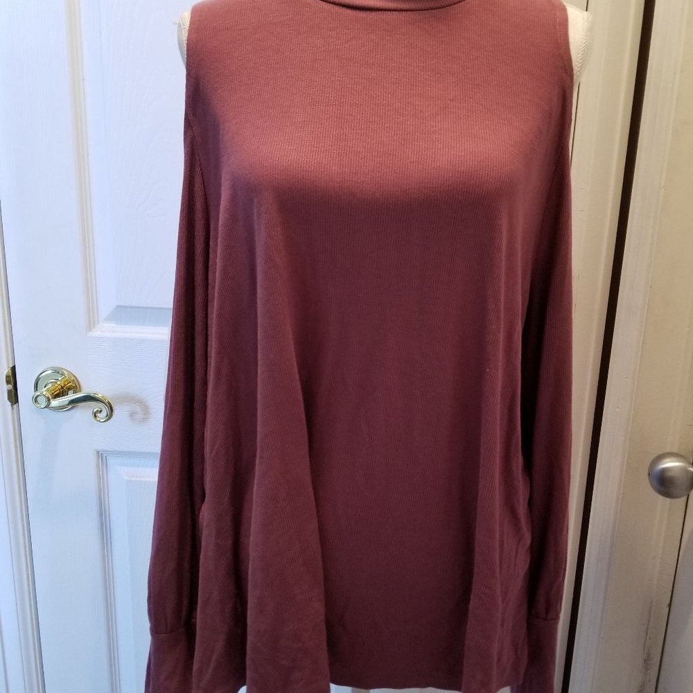 Cold Shoulder Tunic